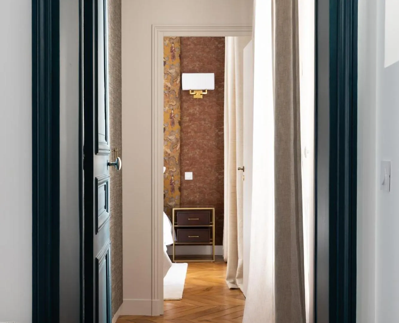 Champs Elysees Montaigne Luxury 2 Bedroom