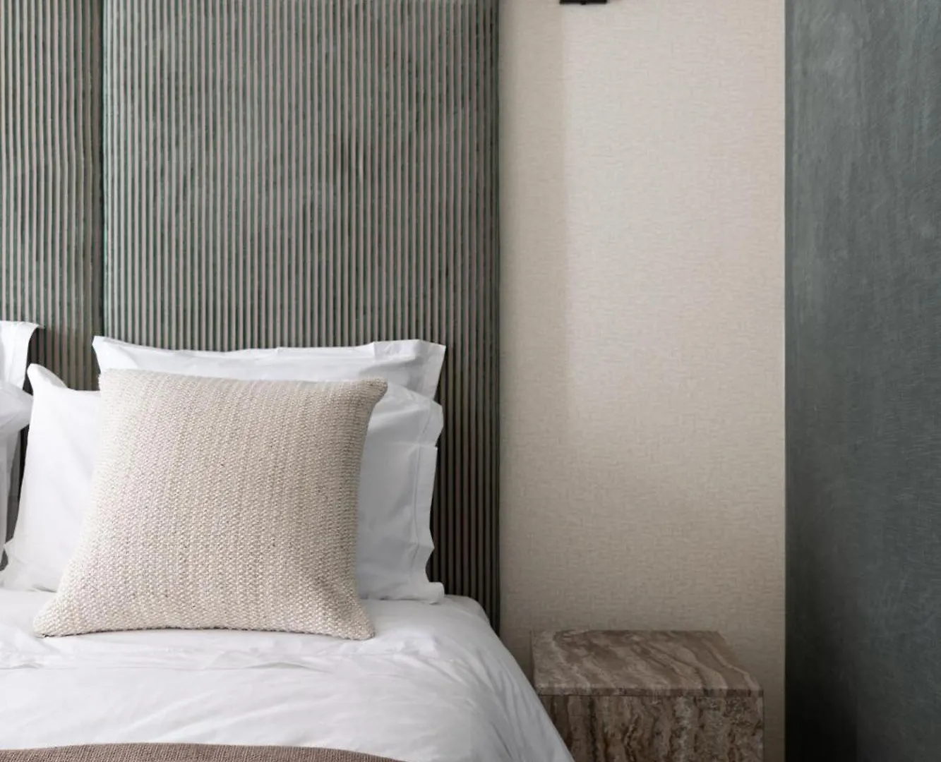 Apartment Champs Elysees Montaigne Luxury 2 Bedroom *
